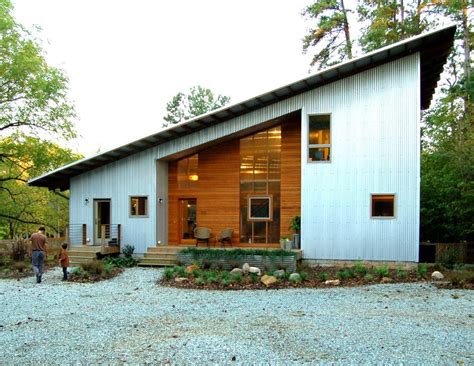 salt box roof with metal|old saltbox houses.